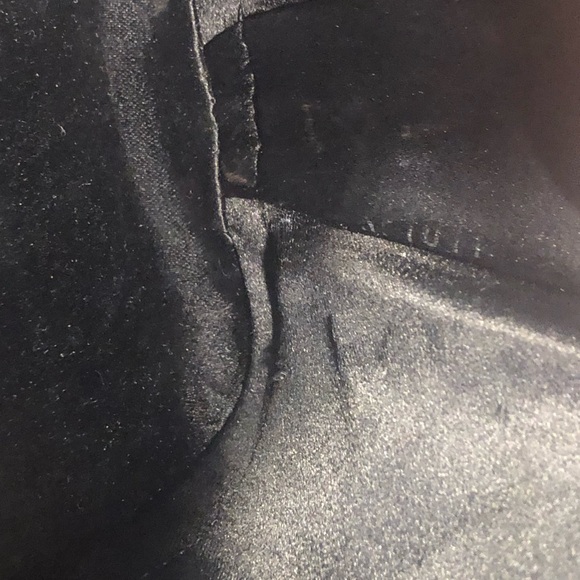 Louis Vuitton Little Satin Alma Black - Picture 9 of 9